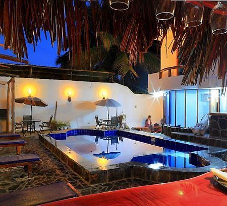 Galapagos Islands Hotel Пуерто Айора Екстериор снимка