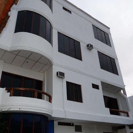 Galapagos Islands Hotel Пуерто Айора Екстериор снимка