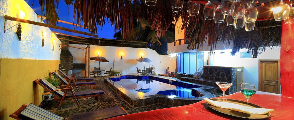 Galapagos Islands Hotel Пуерто Айора Екстериор снимка